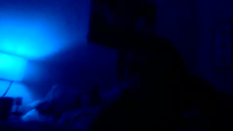 popoutmama online show from December 5, 10:23 am