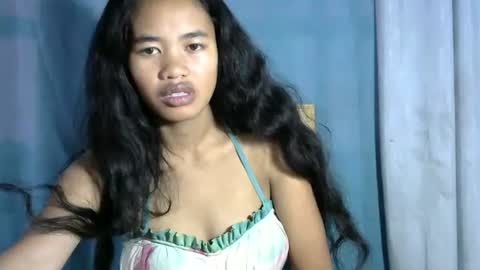Lilly online show from May 13, 3:59 am