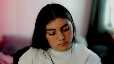 Poppy Kensington online show from May 17, 8:27 pm