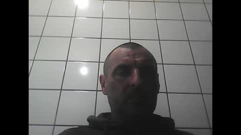 porele42 online show from April 4, 3:31 pm