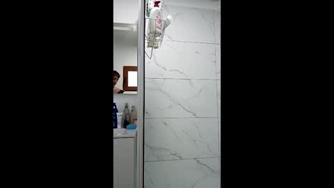 Snapshot of porelmundoviajando981 chatting on February 12, 5:41 pm porelmundoviajando981 online show from February 12, 5:41 pm