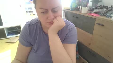 MelissOfficial online show from March 1, 9:55 am