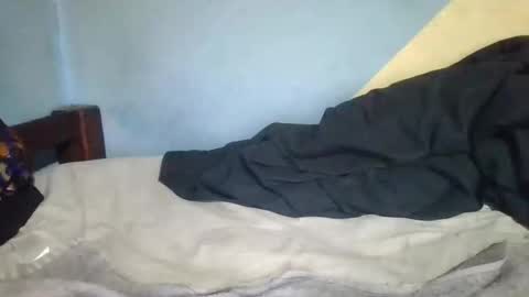 Snapshot of porndude90 chatting on February 24, 7:28 am porndude90 online show from February 24, 7:28 am