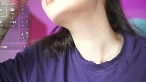    online show from February 27, 10:43 pm