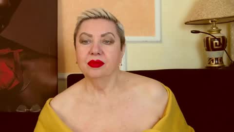 LADY POSH online show from May 26, 7:54 pm