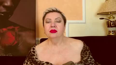 LADY POSH online show from June 19, 8:12 pm
