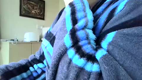 Snapshot of poshman65 chatting on December 21, 9:55 am poshman65 online show from December 21, 9:55 am