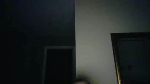 Snapshot of pourquoi_toi chatting on October 15, 2:22 am pourquoi_toi online show from October 15, 2:22 am