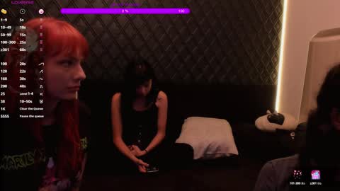 Snapshot of powercouplemix chatting on February 11, 2:14 am Ravena Rozz online show from February 11, 2:14 am