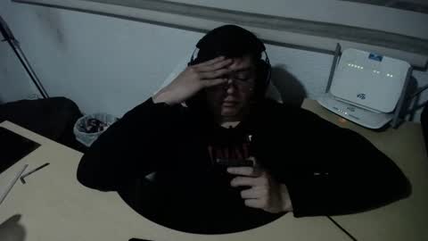 powerfulzeus2 online show from January 7, 2:25 am