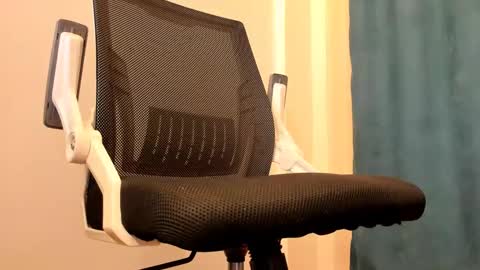 Snapshot of powerofthor69 chatting on September 13, 10:31 pm alex online show from September 13, 10:31 pm