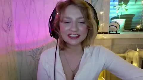 pr_in_cess_ online show from December 2, 8:59 pm