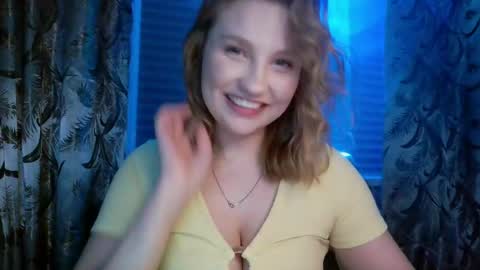 Snapshot of pr_in_cess_ chatting on June 2, 11:18 pm pr_in_cess_ online show from June 2, 11:18 pm