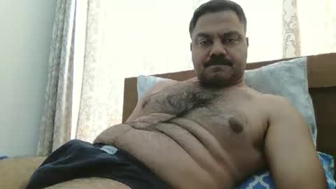 pradeep99107849 online show from April 30, 7:25 am