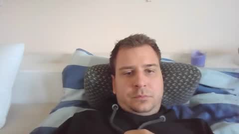 Snapshot of prdolac chatting on May 15, 9:16 am prdolac online show from May 15, 9:16 am