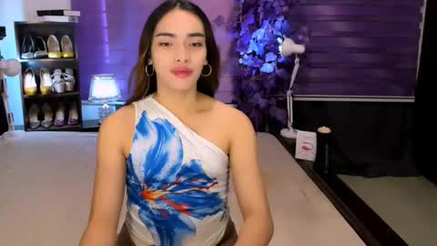 Snapshot of preciosa_banks69 chatting on November 24, 8:14 am preciosa_banks69 online show from November 24, 8:14 am