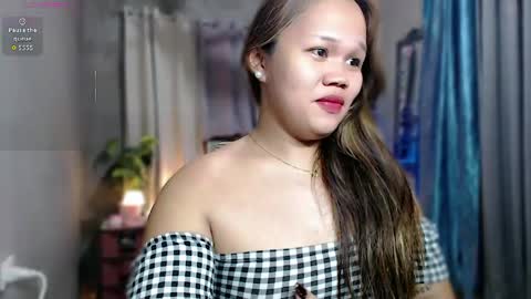 Just PRECIOUS  online show from May 4, 3:35 am