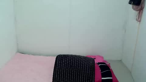 Snapshot of precious_athena chatting on November 11, 10:59 am precious_athena online show from November 11, 10:59 am