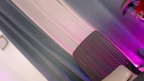 GODDESS PRECIOUS online show from September 9, 10:15 am