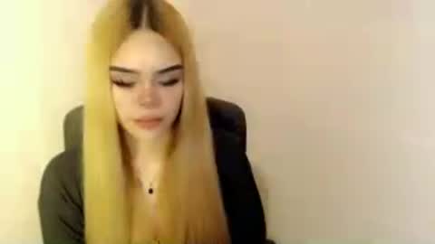 Snapshot of preciousangel69xxx chatting on July 11, 7:33 am MAXXINE online show from July 11, 7:33 am