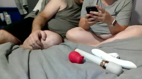 Emma  Mark online show from July 3, 9:21 pm