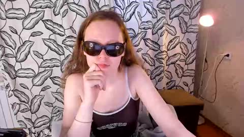 preety_niki online show from June 3, 2:14 am