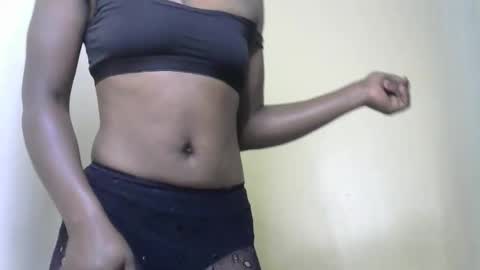 preetyme700 online show from May 19, 5:58 am