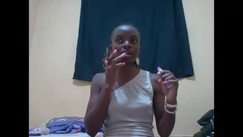 lynn online show from February 9, 7:07 pm