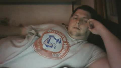 Snapshot of prestonhealy chatting on November 14, 5:28 am prestonhealy online show from November 14, 5:28 am