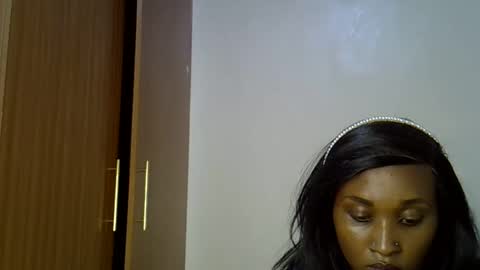 Snapshot of prettiekelly chatting on March 8, 9:51 pm prettiekelly online show from March 8, 9:51 pm