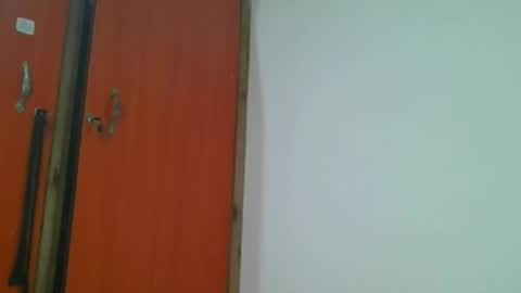 pretty__lisa online show from April 15, 5:25 am