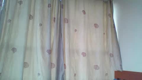 Snapshot of pretty_beib chatting on September 22, 9:33 am Karol online show from September 22, 9:33 am