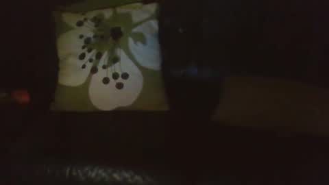 pretty_boy321 online show from December 17, 5:24 am