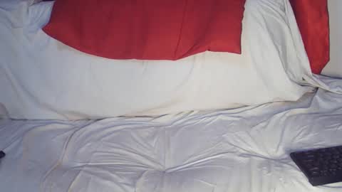 Snapshot of pretty_dollx01 chatting on February 6, 12:26 am Pretty dollx01 online show from February 6, 12:26 am