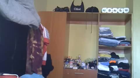 Jaz online show from April 5, 11:07 am