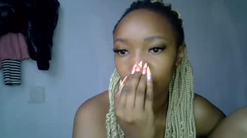Snapshot of pretty_jazminee chatting on June 12, 5:50 am pretty jazminee online show from June 12, 5:50 am