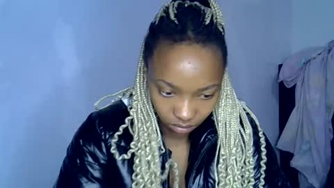 Snapshot of pretty_jazminee chatting on June 16, 12:46 am pretty jazminee online show from June 16, 12:46 am