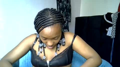 pretty jazminee online show from July 9, 6:39 am