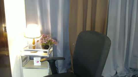 Kim online show from February 1, 2:16 am