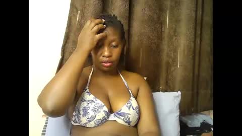 pretty_kylah online show from March 4, 12:27 am