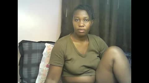 pretty_kylah online show from April 8, 12:43 am