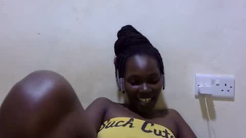 Snapshot of pretty_leila1 chatting on May 2, 1:05 pm pretty_leila1 online show from May 2, 1:05 pm