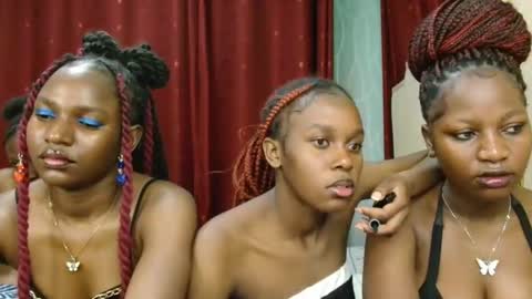 Pretty online show from February 16, 3:52 pm