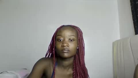 Snapshot of pretty_luv1 chatting on March 16, 9:24 am pretty luv1 online show from March 16, 9:24 am