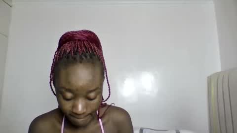 Snapshot of pretty_luv1 chatting on March 17, 9:34 am pretty luv1 online show from March 17, 9:34 am
