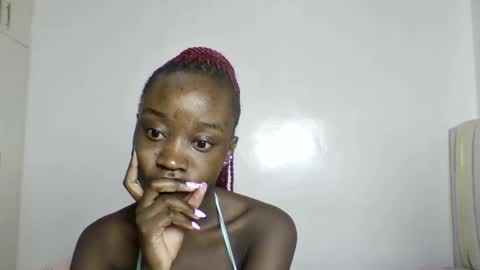 Snapshot of pretty_luv1 chatting on March 18, 10:07 am pretty luv1 online show from March 18, 10:07 am