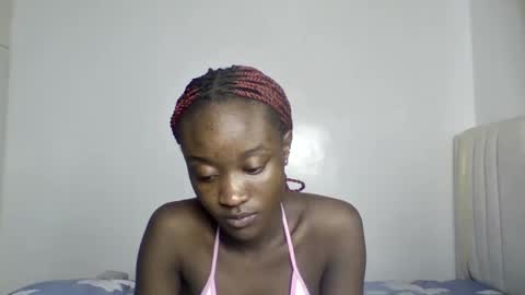 Snapshot of pretty_luv1 chatting on March 21, 9:36 am pretty luv1 online show from March 21, 9:36 am