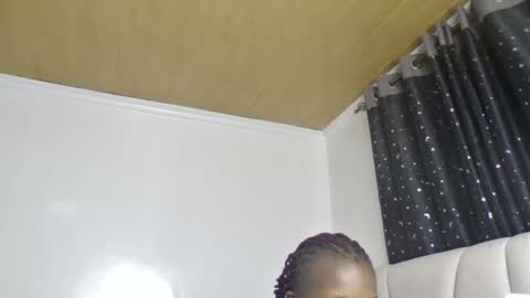 Snapshot of pretty_luv1 chatting on March 26, 9:26 am pretty luv1 online show from March 26, 9:26 am