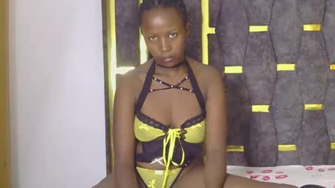 pretty_marslady online show from October 23, 8:46 am