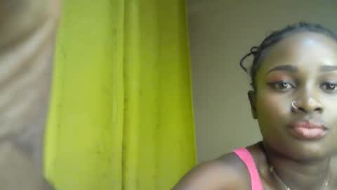 Snapshot of pretty_moh chatting on October 31, 3:46 pm Moh online show from October 31, 3:46 pm